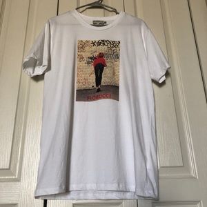 Fiorucci t shirt size medium LIKE NEW